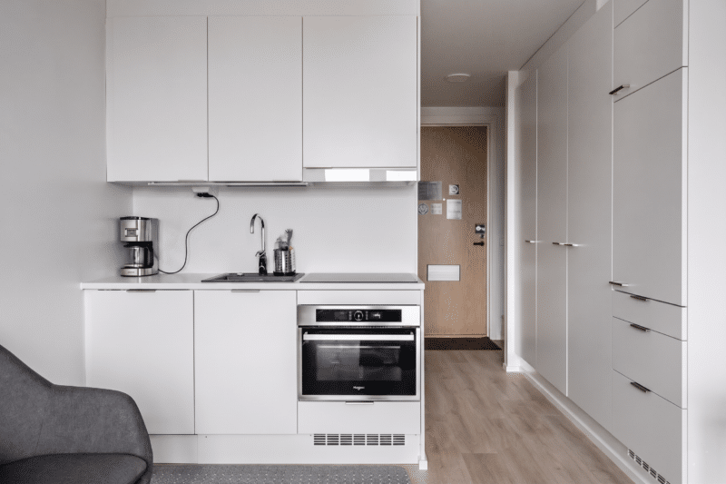 Hiisi Homes Turku Herttuankulma - Studio Apartment | 2 Single Beds | Arm Chair