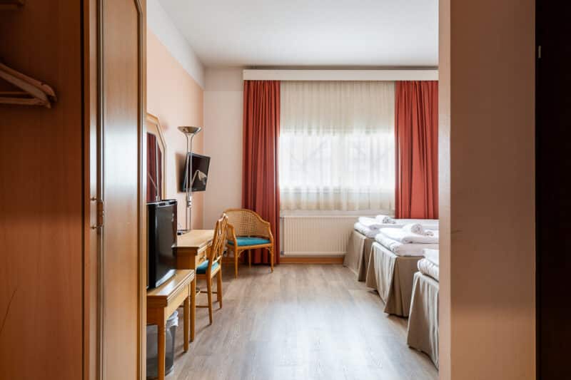 Hiisi Hotel Turku Seaport Standard Triple
