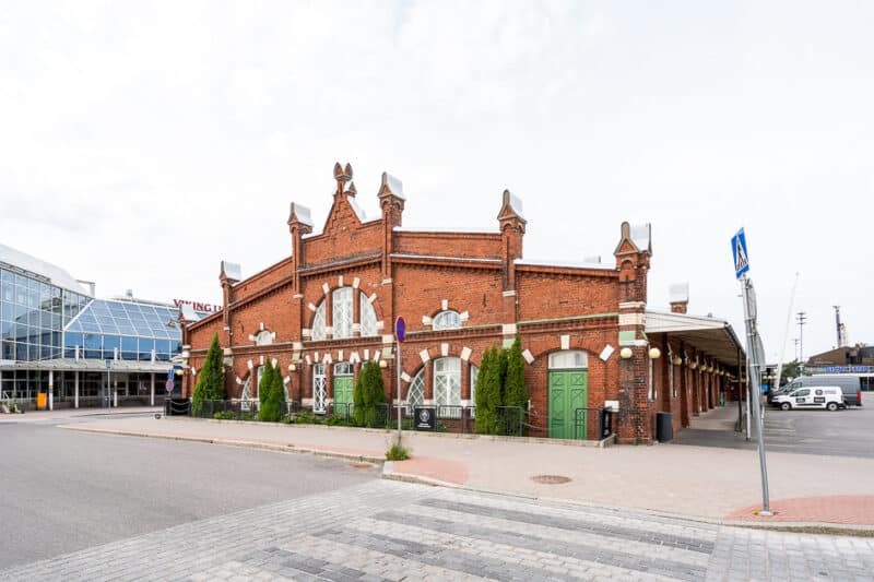 Hiisi Hotel Turku Seaport Property Building